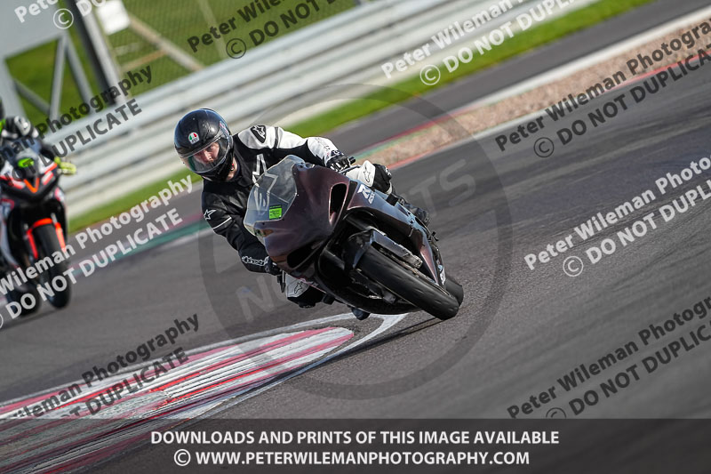 donington no limits trackday;donington park photographs;donington trackday photographs;no limits trackdays;peter wileman photography;trackday digital images;trackday photos